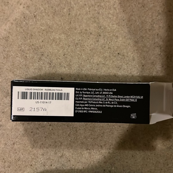 NEW Younique Moodstruck Liquid Shadow  Rambunctious (blue) - Picture 4 of 5